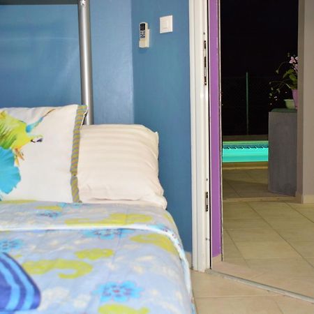 Villa Amethyste Avec Grande Piscine Privee, Jardin Clos, Parking Prive Le Robert Exteriör bild
